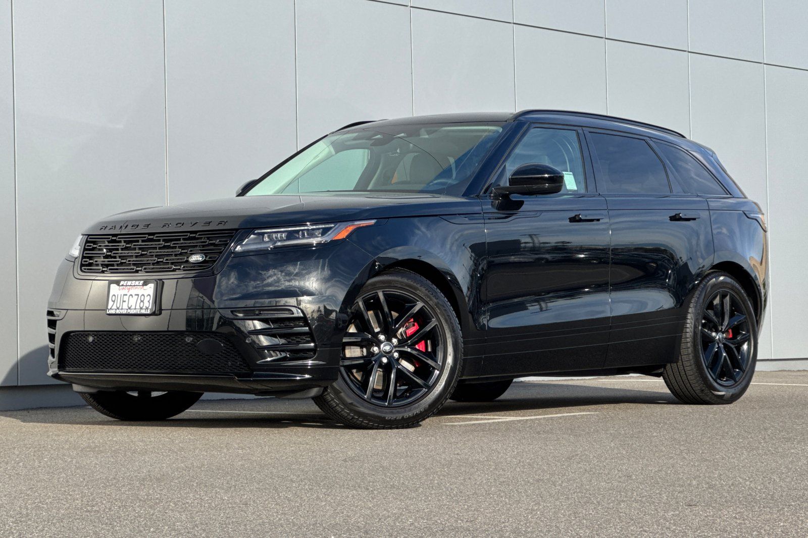 2025 Land Rover Range Rover Velar P400 Dynamic SE AWD