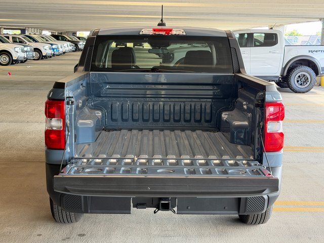 New 2025 Azure Gray Metallic Tri-Coat Ford XLT image 15