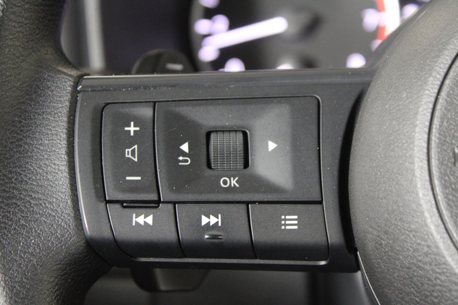 Used 2024 Black Nissan S image 16