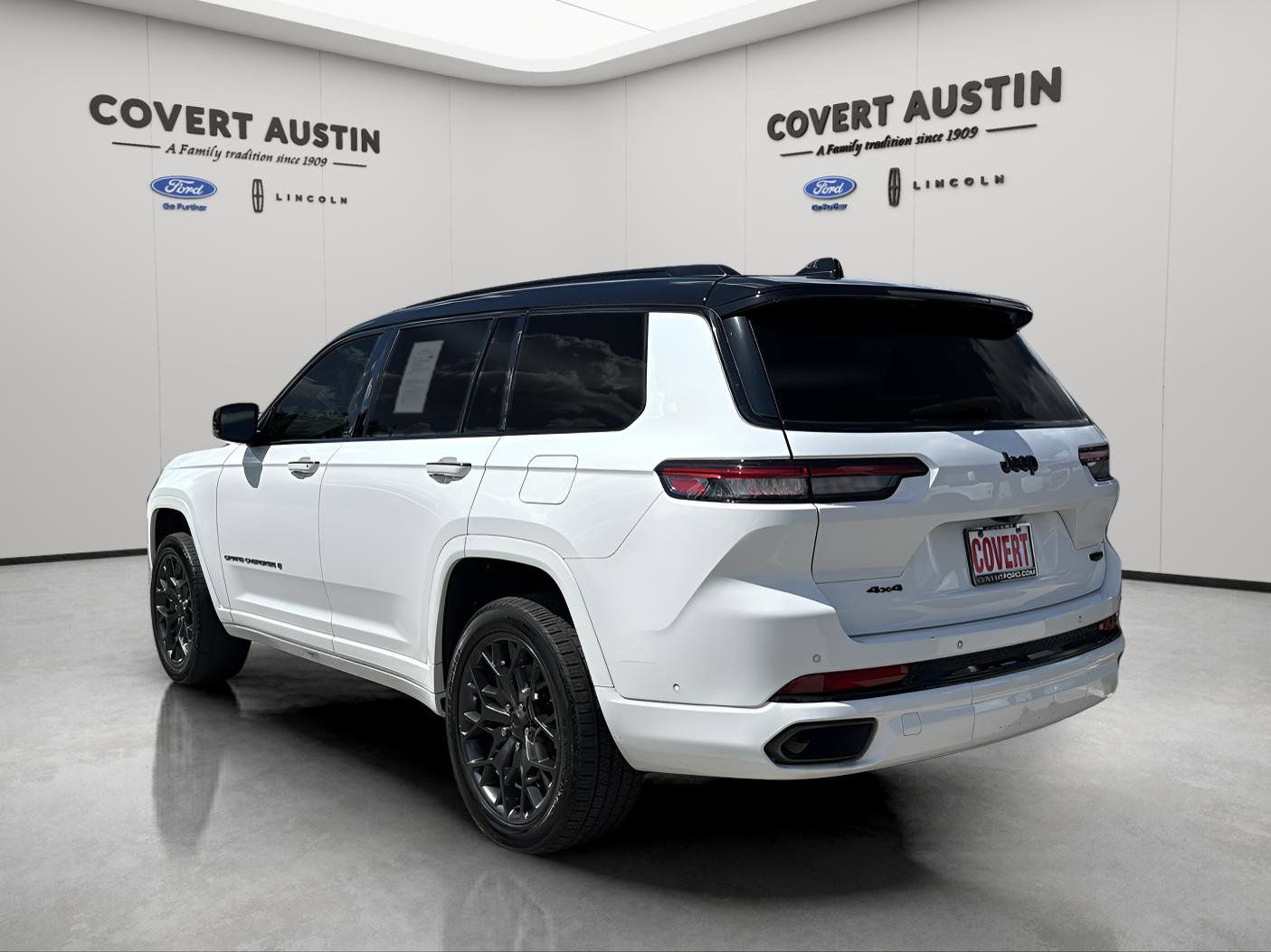 Used Car 2023 Jeep Grand Cherokee L  Summit For Sale Under $50,000 In Austin, Texas