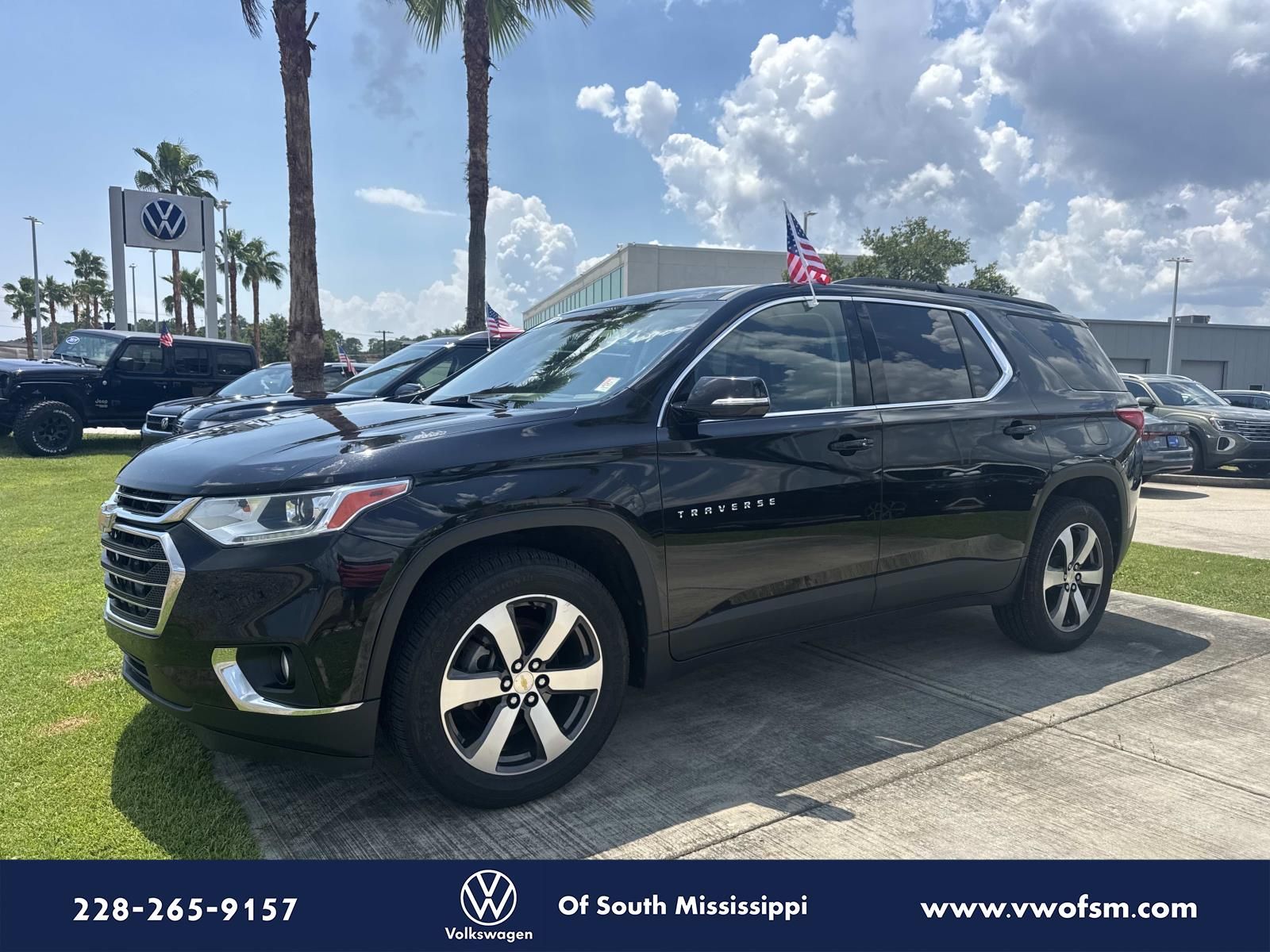 Mosaic Black Metallic 2019 Chevrolet Traverse SUV / Crossover Four-Wheel Drive 9-Speed Automatic