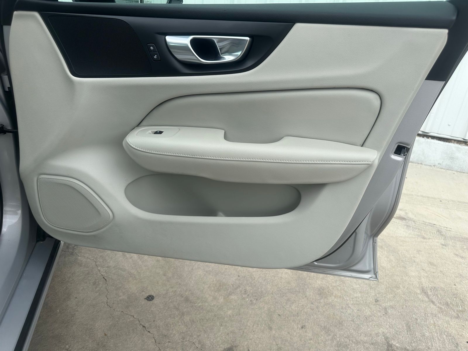 Used Car 2023 Volvo S60  B5 Plus Dark Theme For Sale Under $25,000 In Austin, Texas