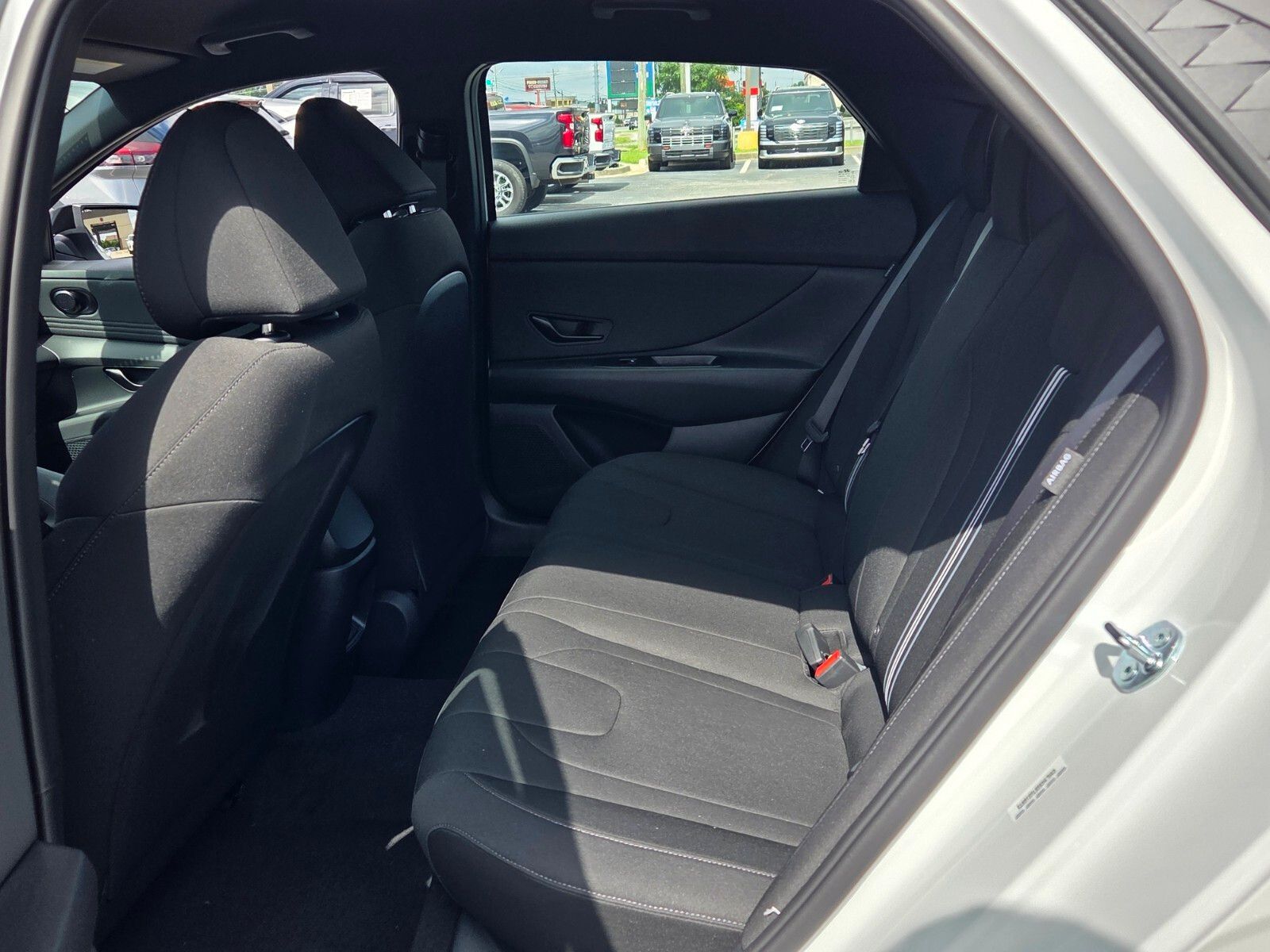 New 2026 White HYUNDAI SEL Sport image 6