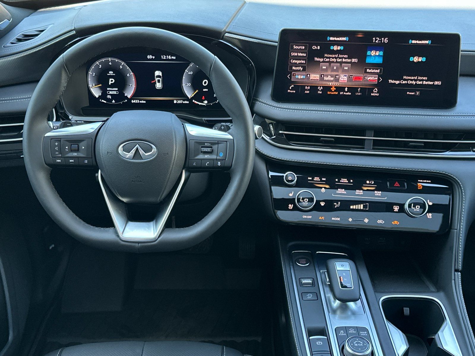 used 2025 INFINITI QX60 car, priced at $44,798