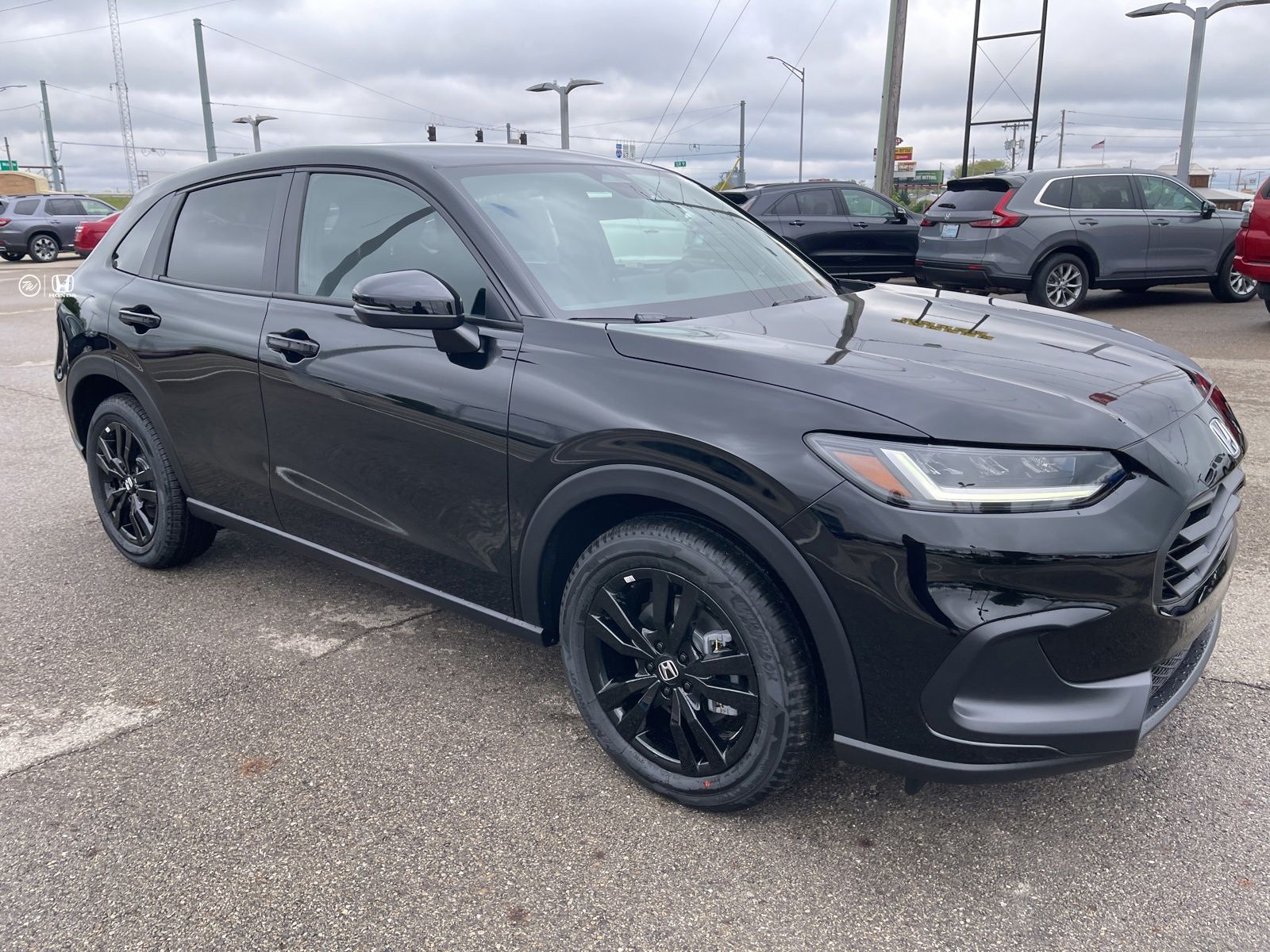 View vehicle photo 7