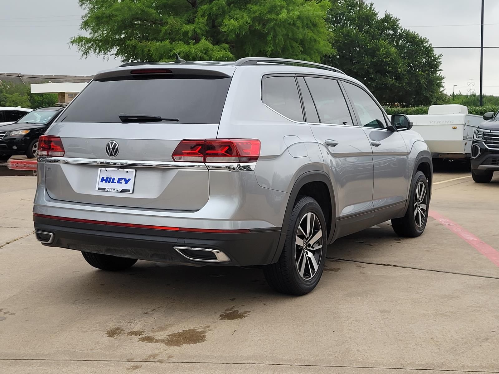 used 2023 Volkswagen Atlas car, priced at $21,000
