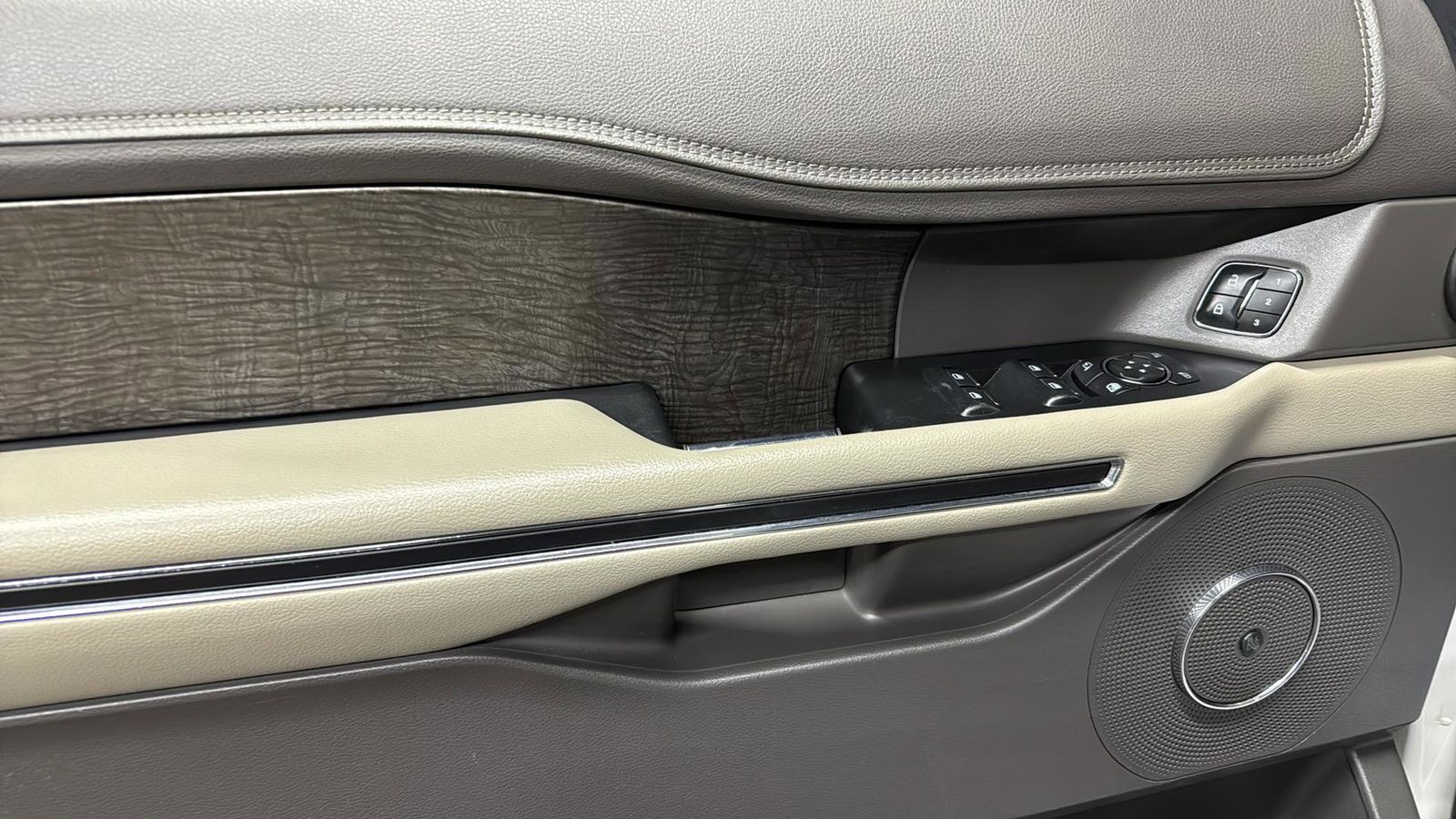 Used Car 2018 Ford Expedition  Limited For Sale Under $20,000 In Austin, Texas