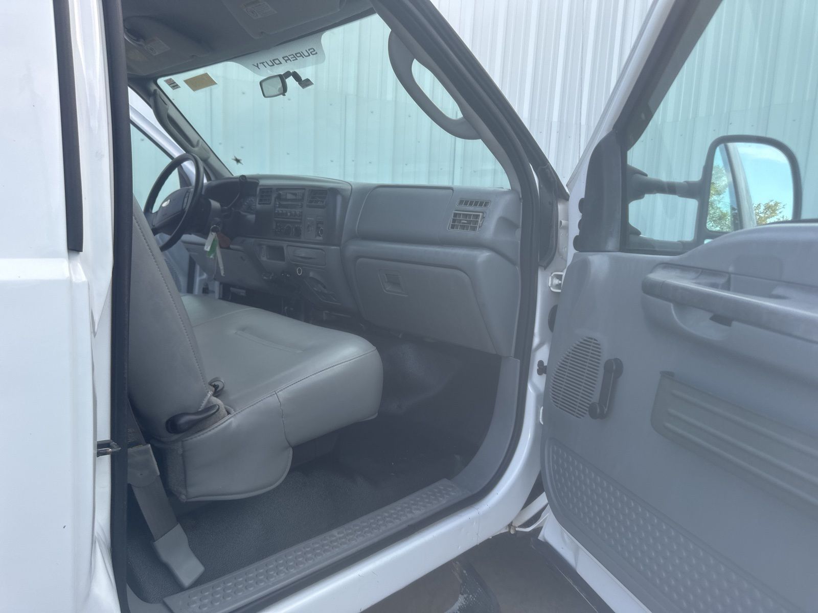 Used Car 2004 Ford F-250sd  For Sale Under $10,000 In Austin, Texas