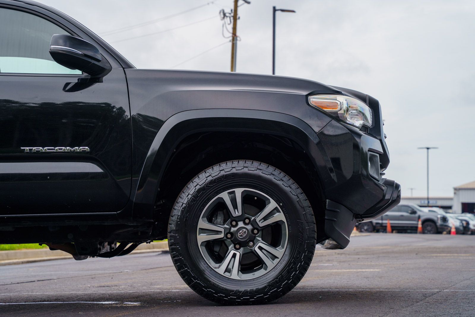 Used 2017 Toyota Tacoma Truck
