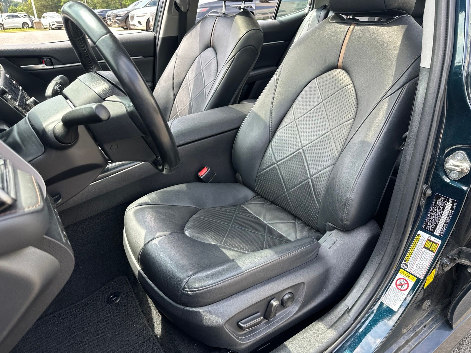 Used 2019 Blue Toyota XLE image 9