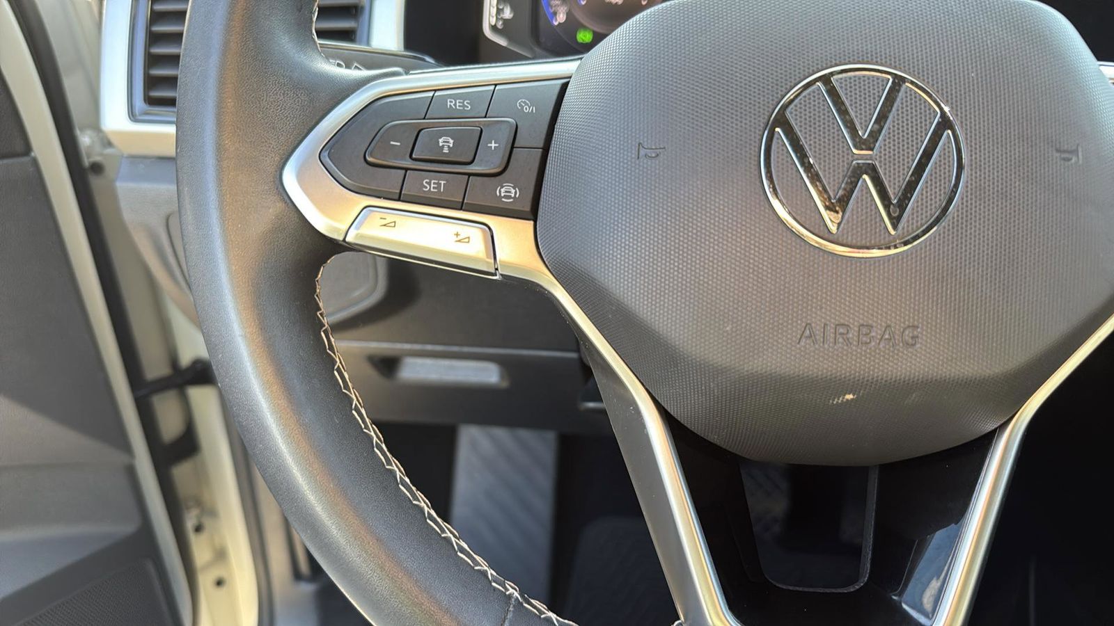 Used Car 2022 Volkswagen Atlas Cross Sport  3.6l V6 Se W/technology For Sale Under $25,000 In Austin, Texas