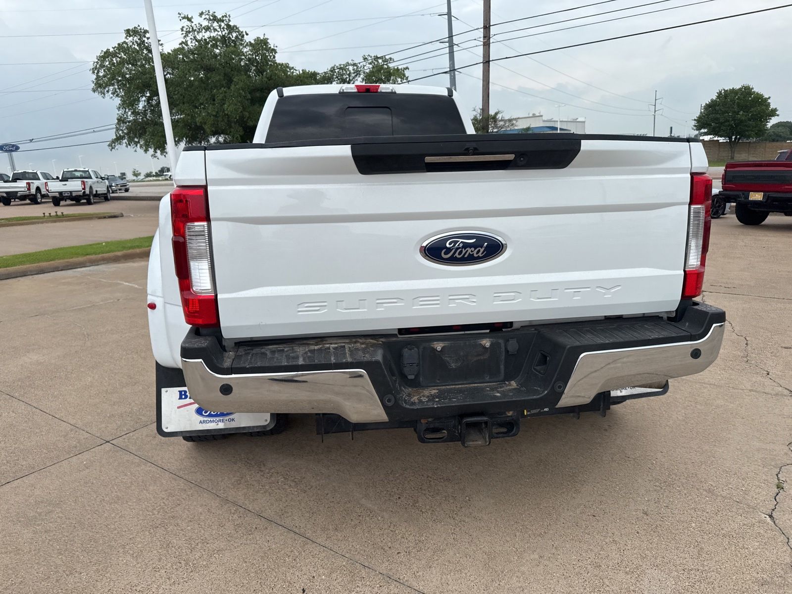 View vehicle photo 6