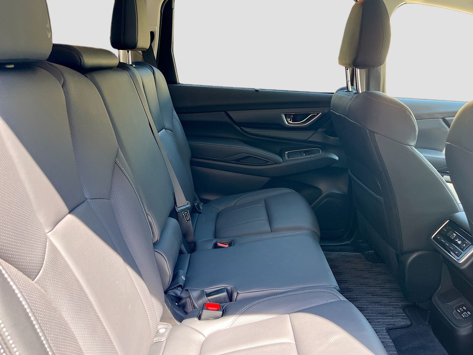 Used 2023 Gray Subaru Limited image 27