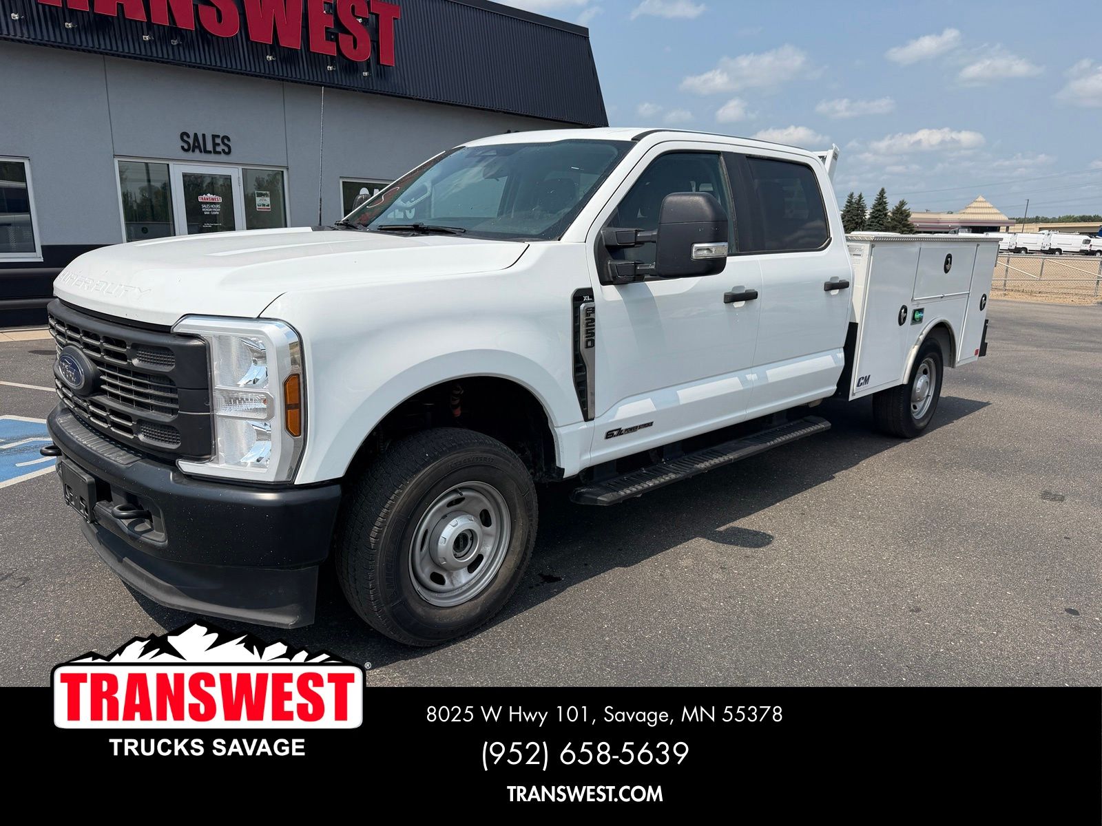 2025 Ford F-250 Super Duty XL Crew Cab 4WD
