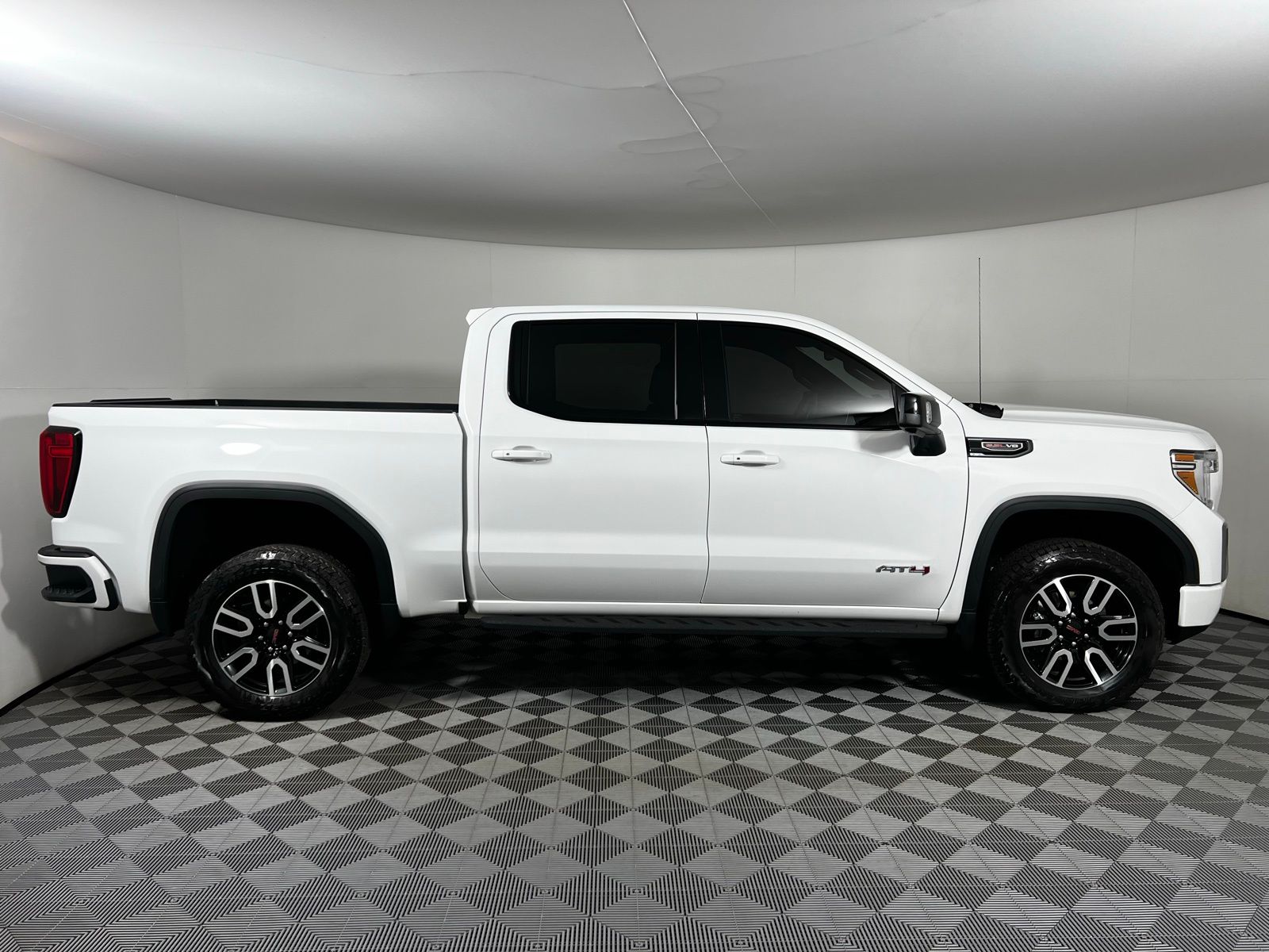 2021 GMC Sierra 1500 AT4 7