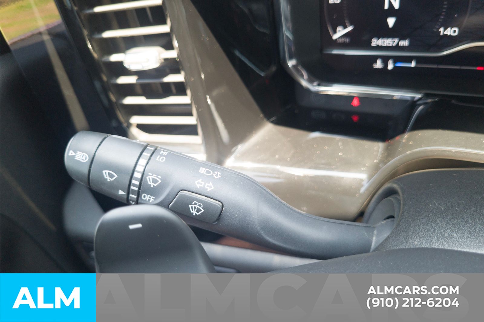 Used 2025 Sterling Metallic GMC Elevation image 35