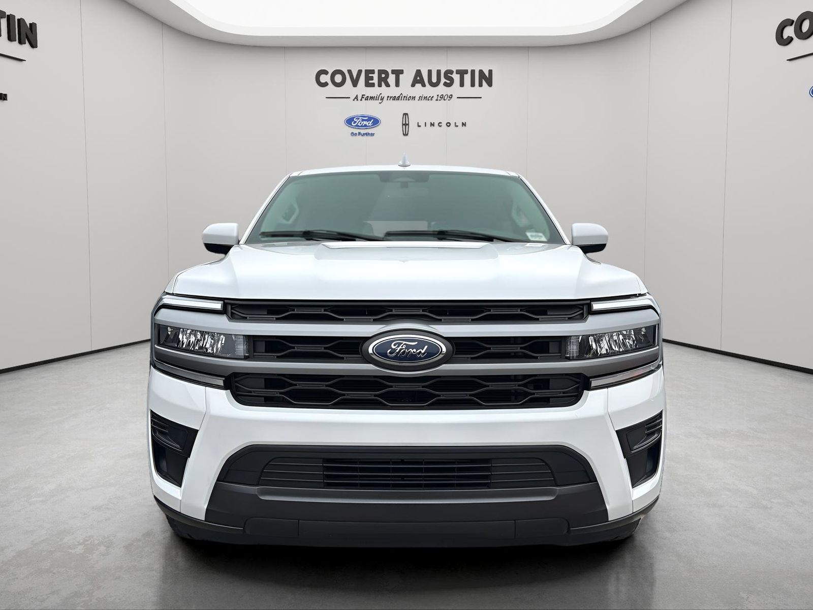 Used Car 2023 Ford Expedition  Xlt For Sale Under $50,000 In Austin, Texas