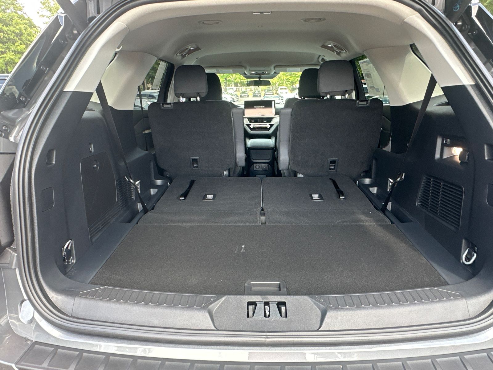 New 2026 Carbonized Gray Metallic Ford Active image 19