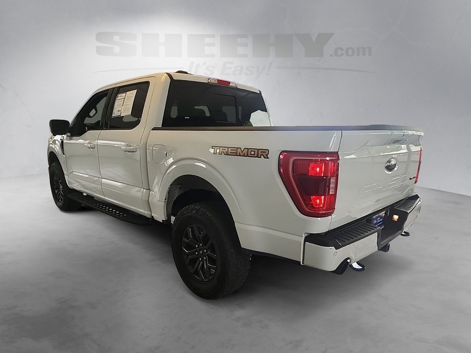 Certified Used 2023 Oxford White Ford Tremor image 12