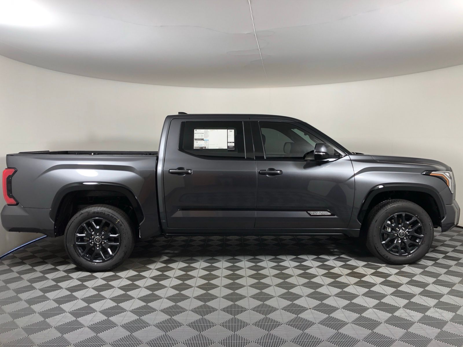 2025 Toyota Tundra Platinum 4