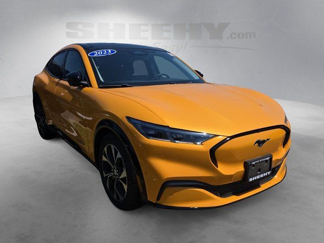 Used 2023 Orange Ford Premium image 15