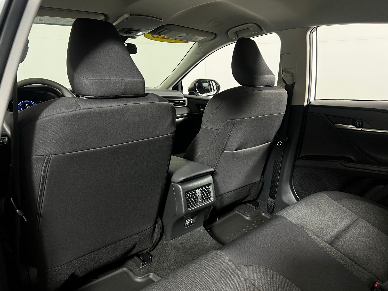 Thumbnail: 2025 Toyota Camry - 20