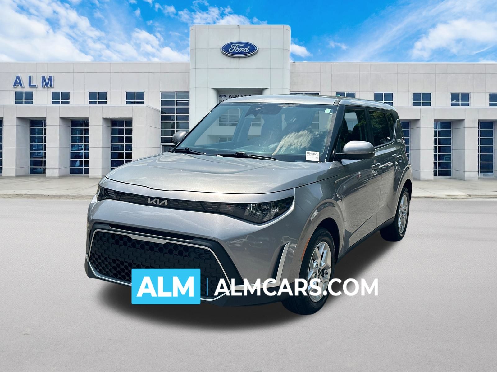 Steel Gray 2025 Kia Soul SUV / Crossover Front-Wheel Drive Continuously Variable Transmission