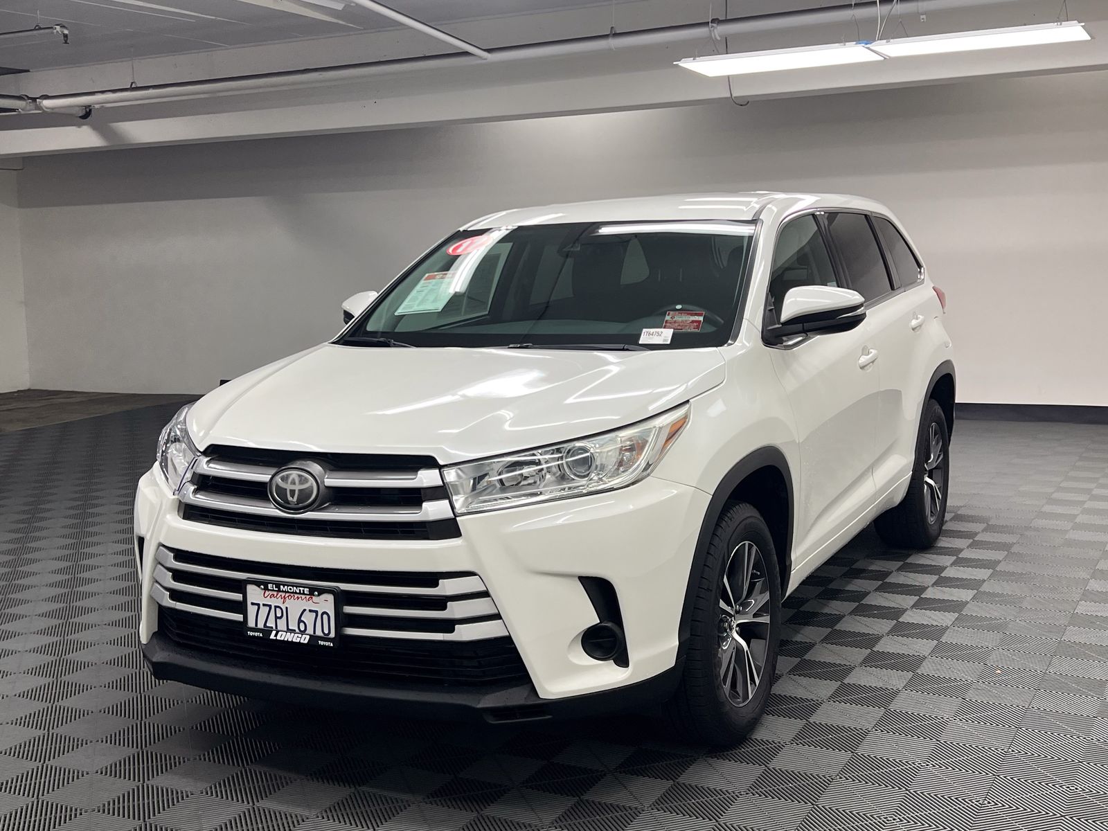 used 2017 Toyota Highlander car, priced at $22,988