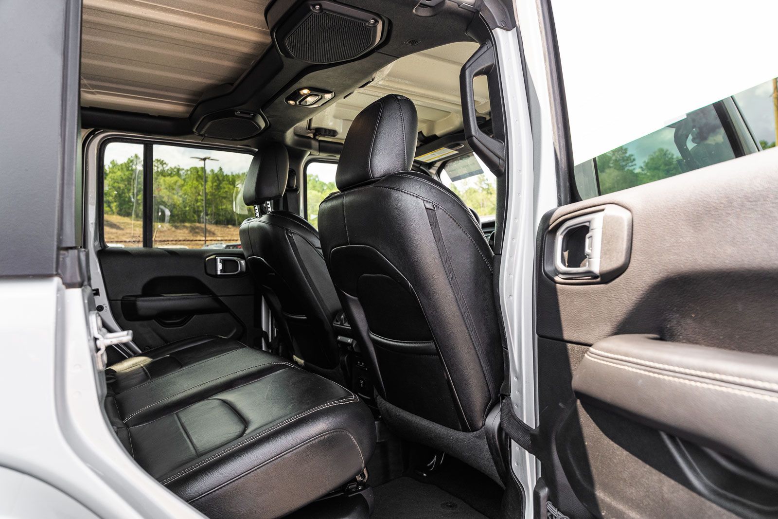 Used 2023 Jeep Wrangler SUV