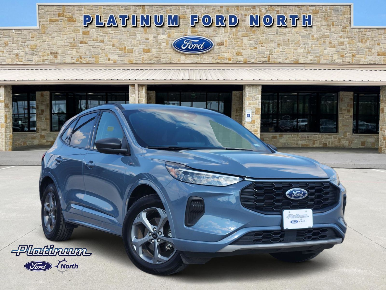  2024 Ford Escape ST-Line FWD   