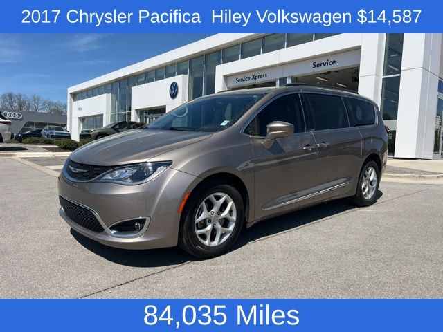 2017 Chrysler Pacifica Touring L FWD