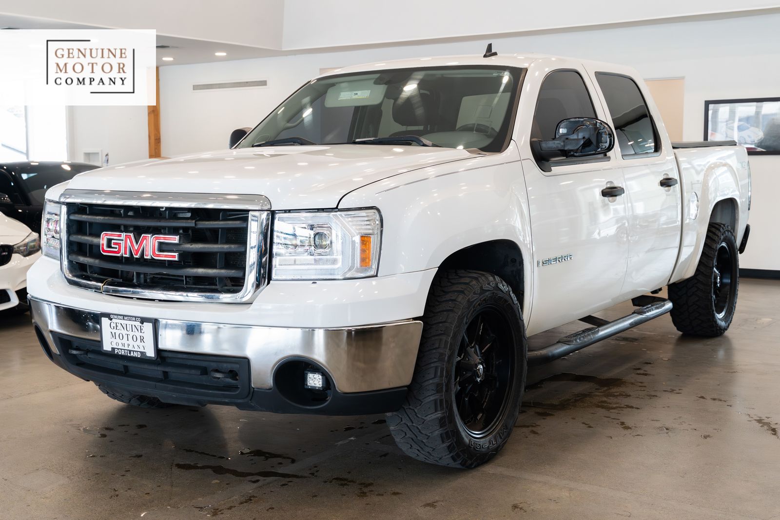 Summit White 2007 GMC Sierra 1500 Work Truck Crew Cab 4WD Pickup Truck Four-Wheel Drive 4-Speed Automatic Overdrive