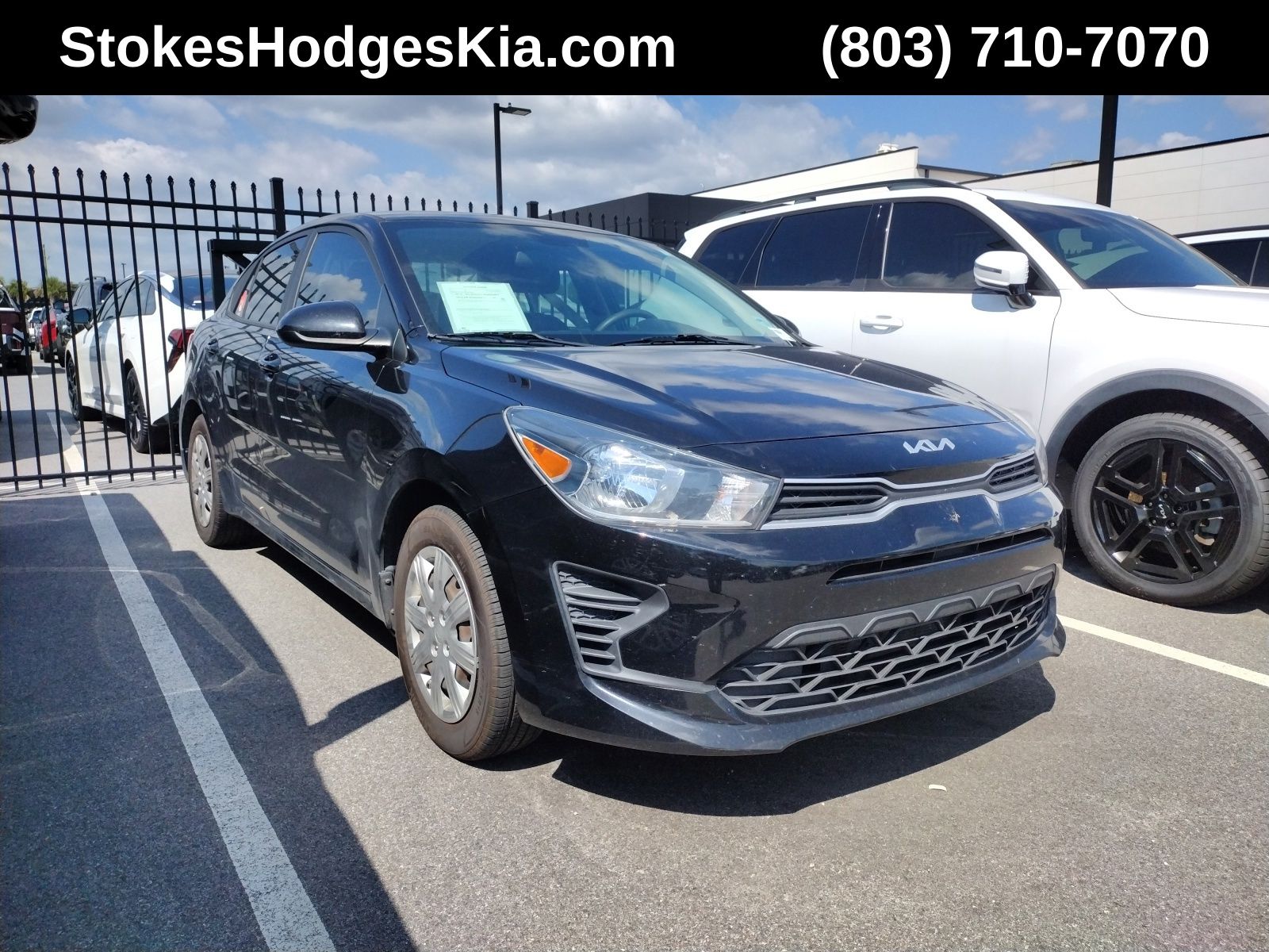 Aurora Black 2022 Kia Rio Sedan Front-Wheel Drive Continuously Variable Transmission