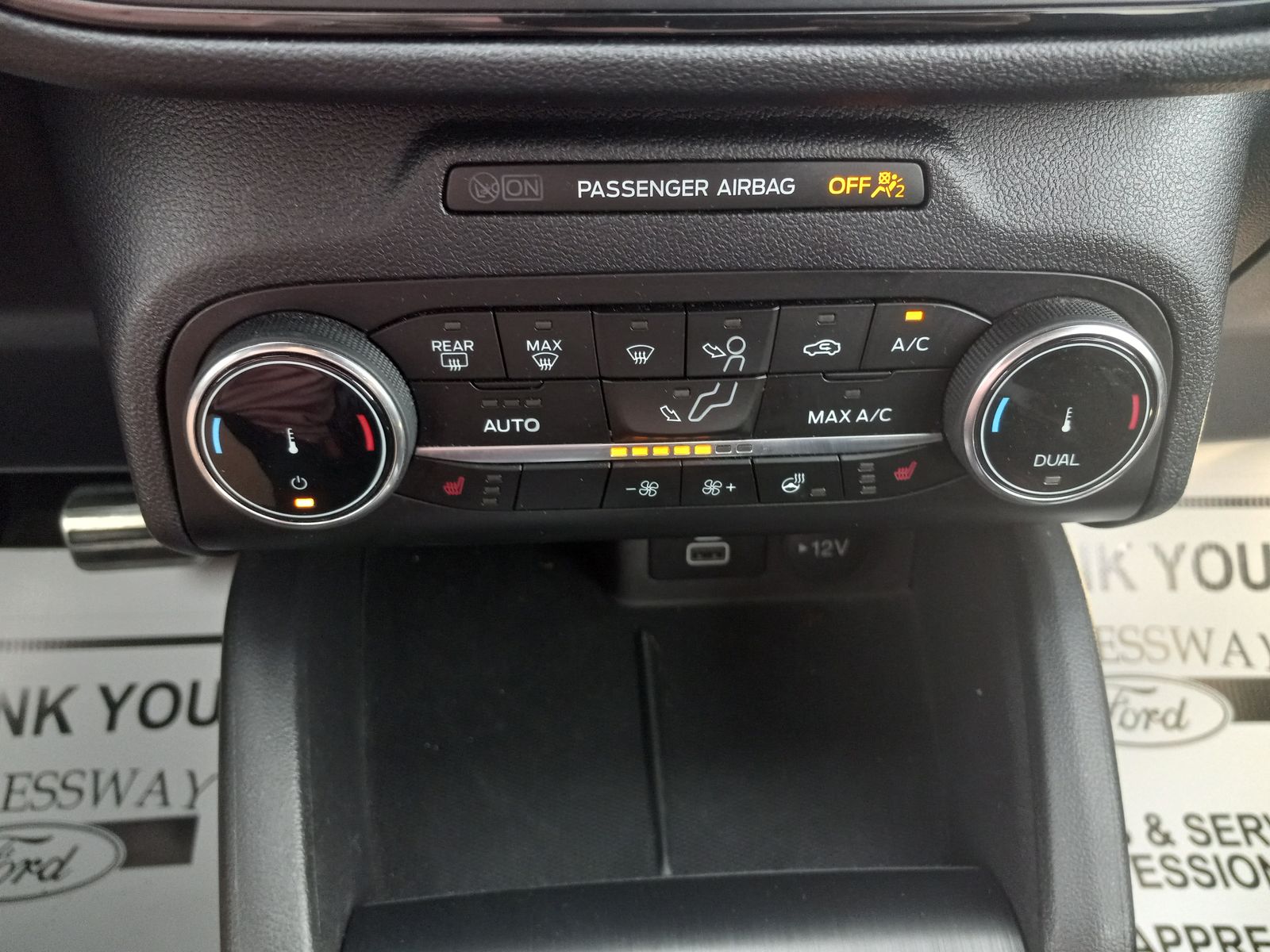 2024 Ford Escape image 23
