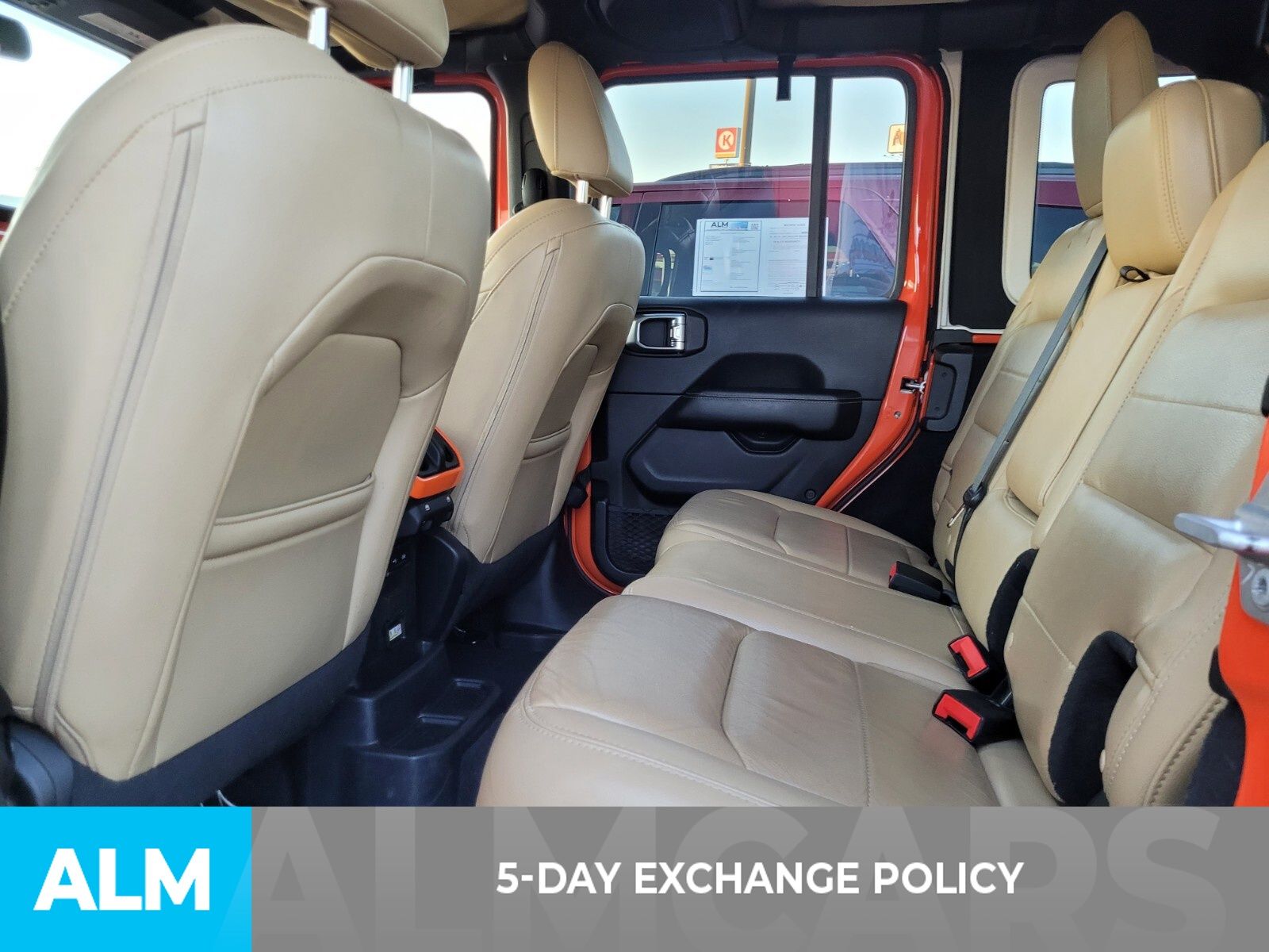 2018 Jeep Wrangler Unlimited Sahara photo 3