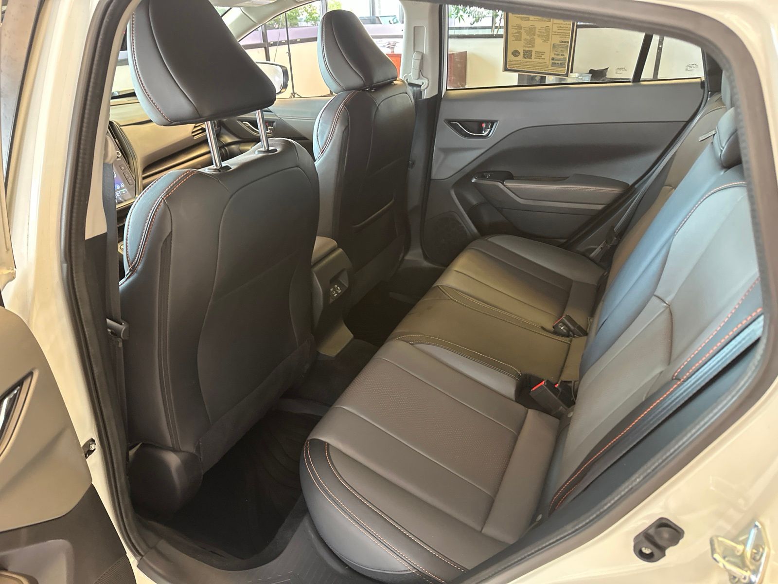 Used 2024 Crystal White Pearl Subaru Limited image 7