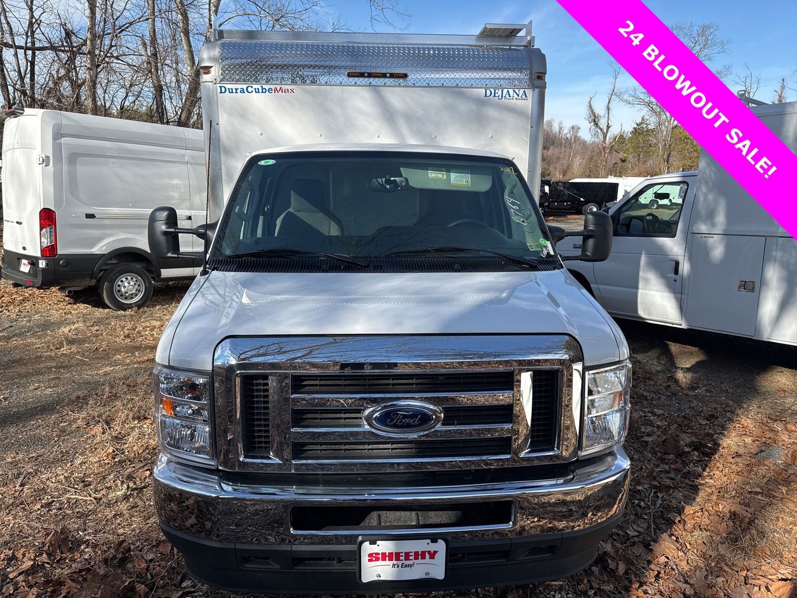New 2024 Oxford White Ford Base image 3