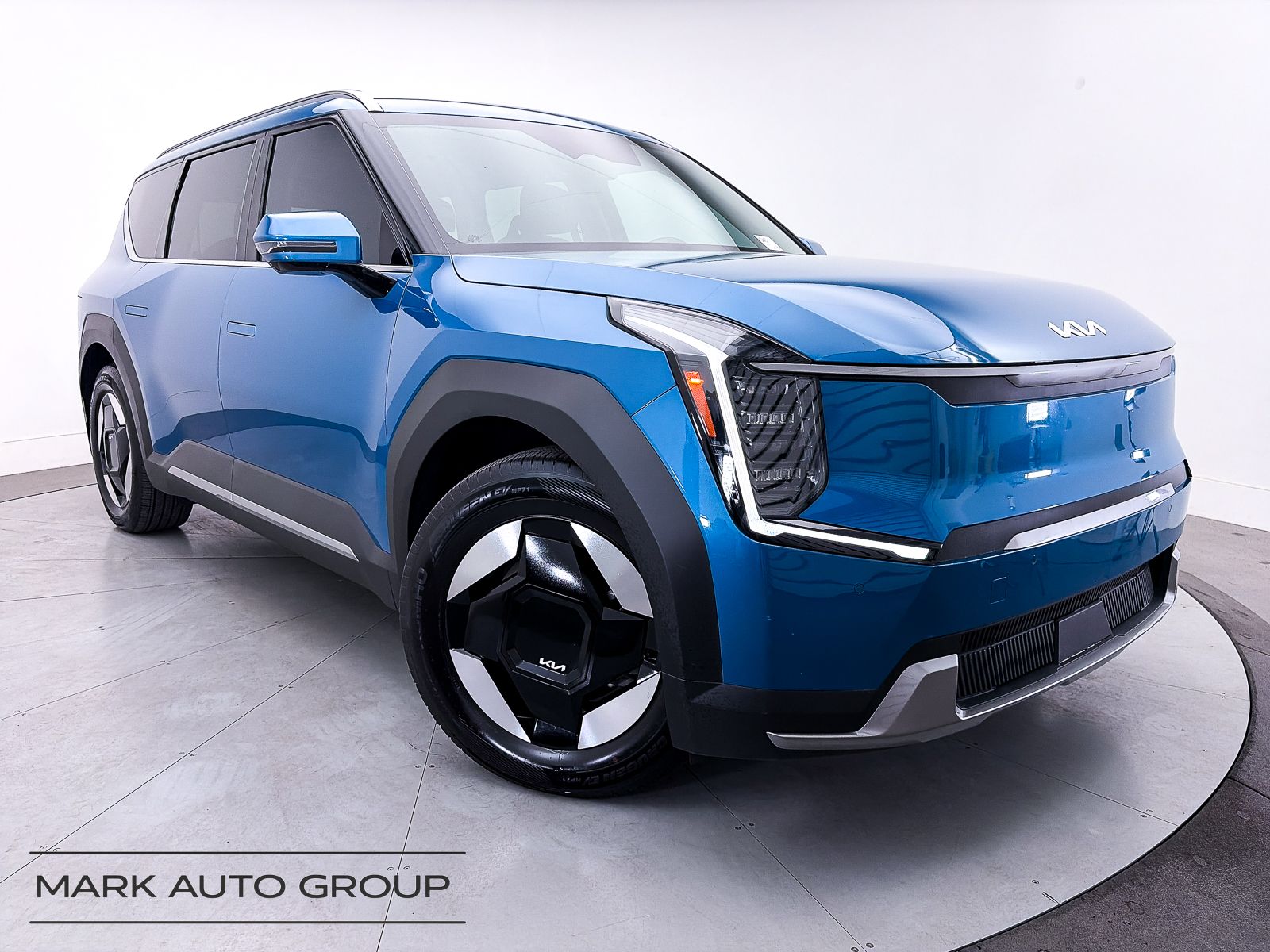 2024 Kia EV9 Wind