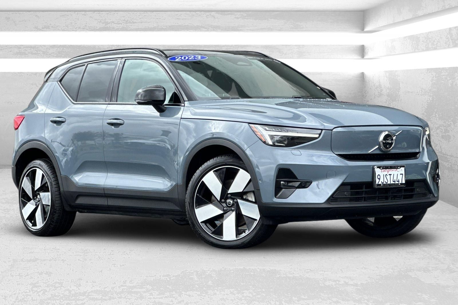  2023 Volvo XC40 Recharge Twin Ultimate eAWD   