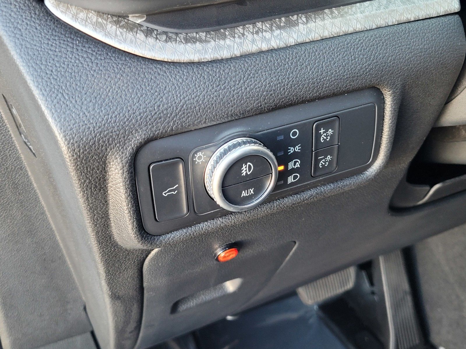 Used 2022 White Ford Timberline image 18