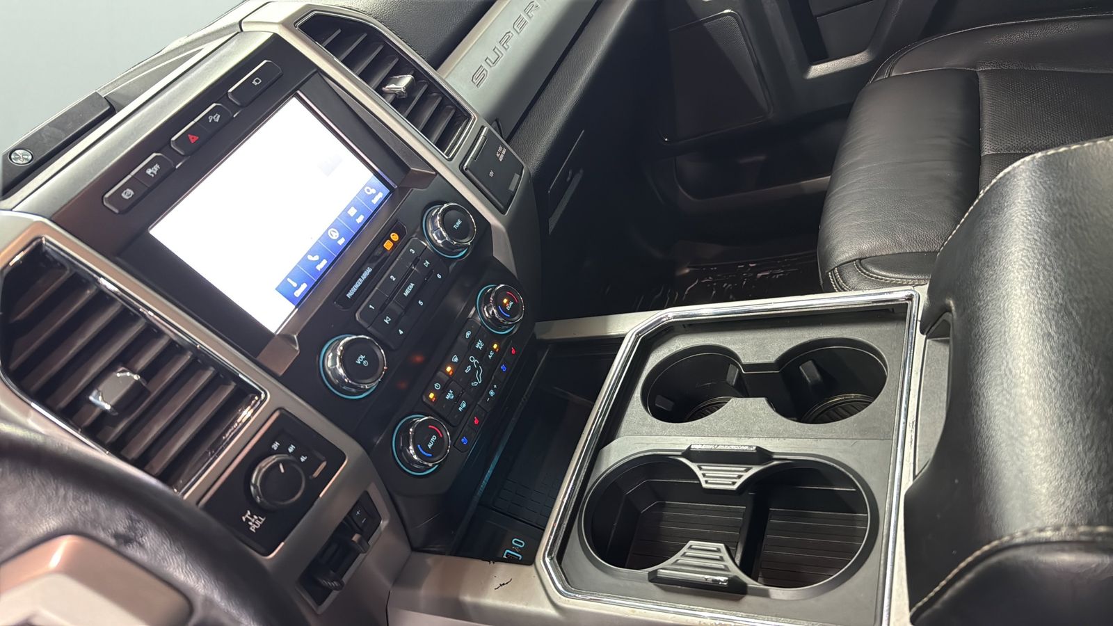 Used Car 2021 Ford F-350sd  Lariat For Sale Under $70,000 In Austin, Texas