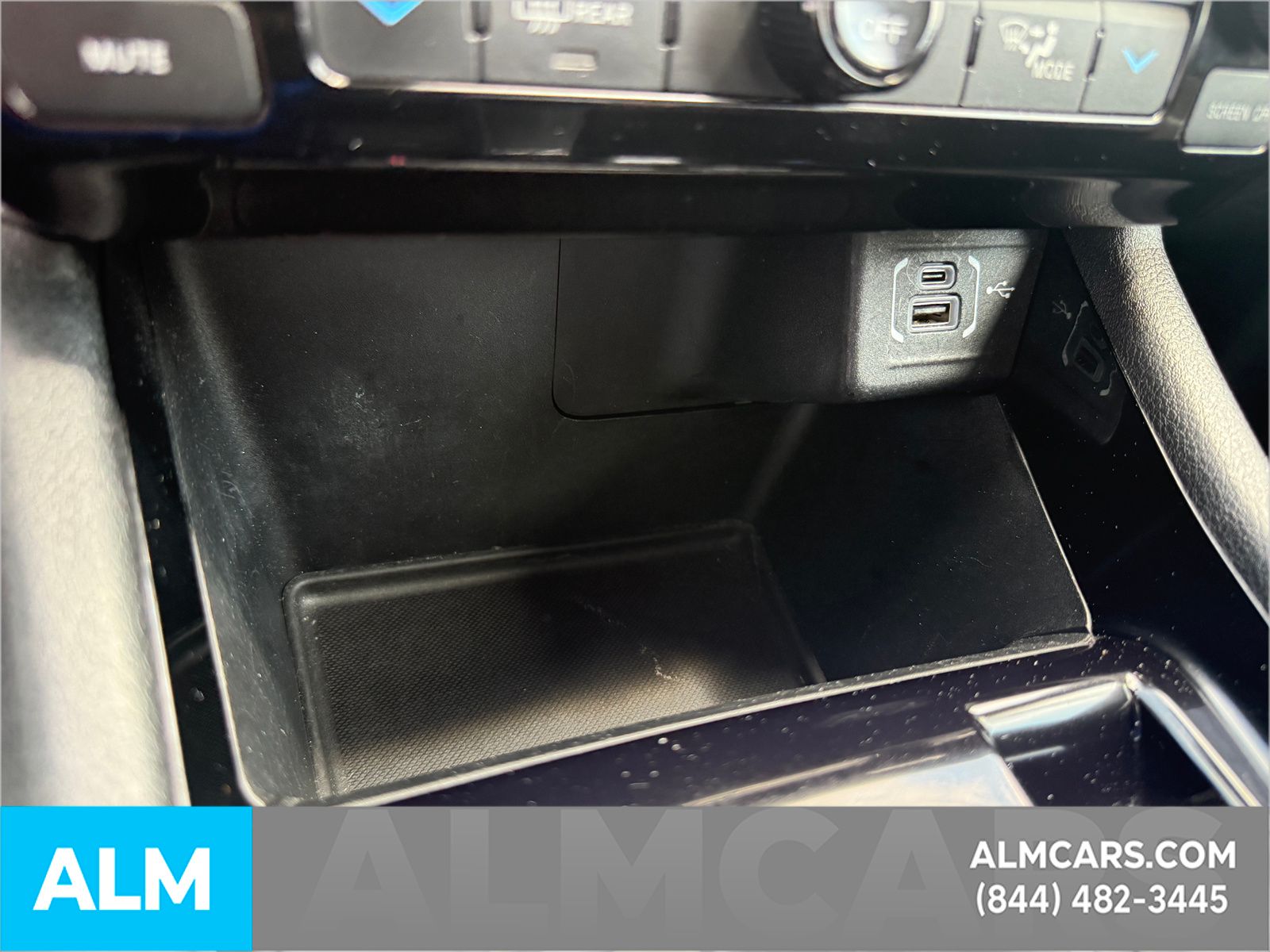Used 2025 Bright White Clearcoat Jeep Limited image 22