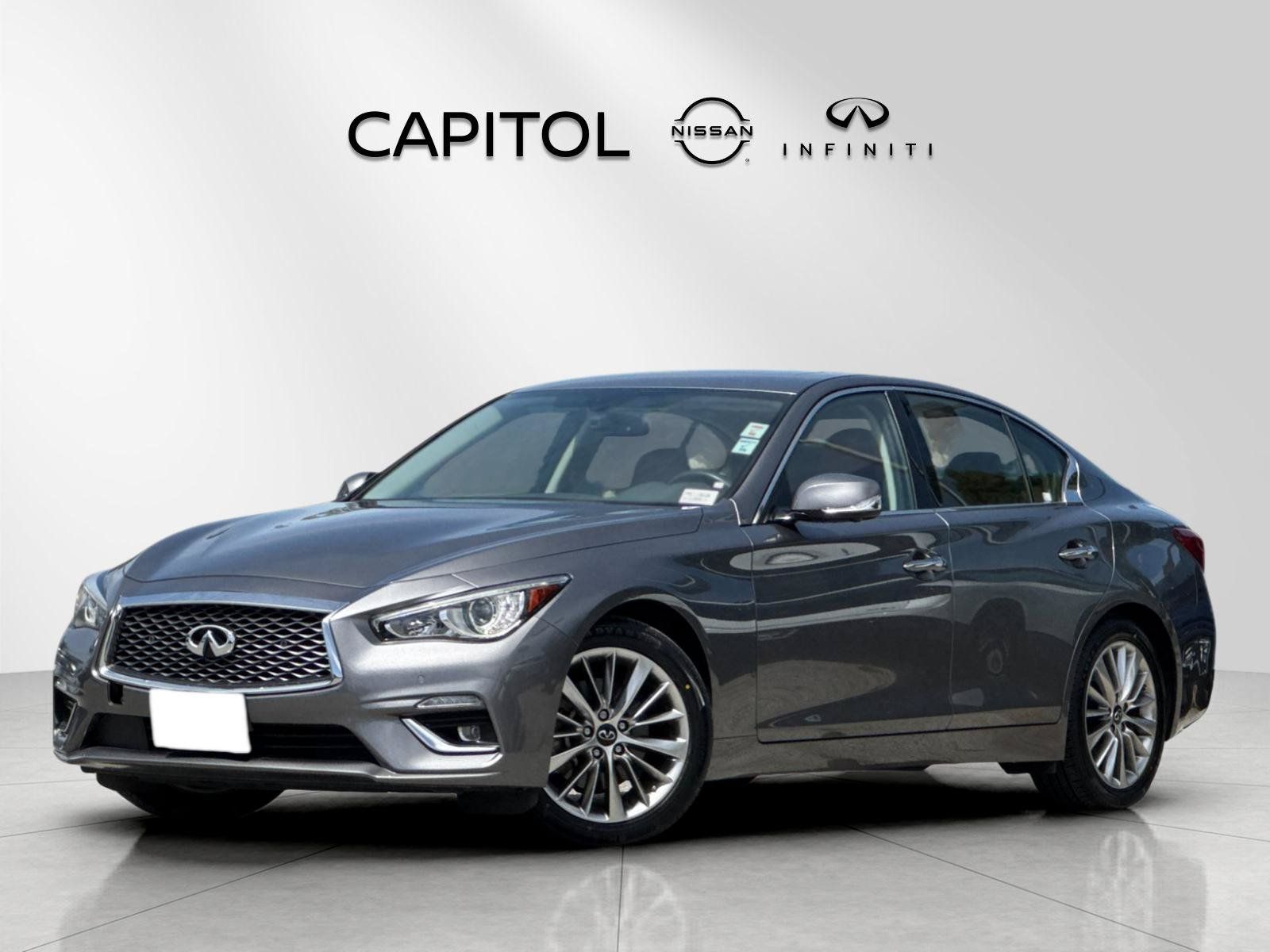 2023 INFINITI Q50 LUXE