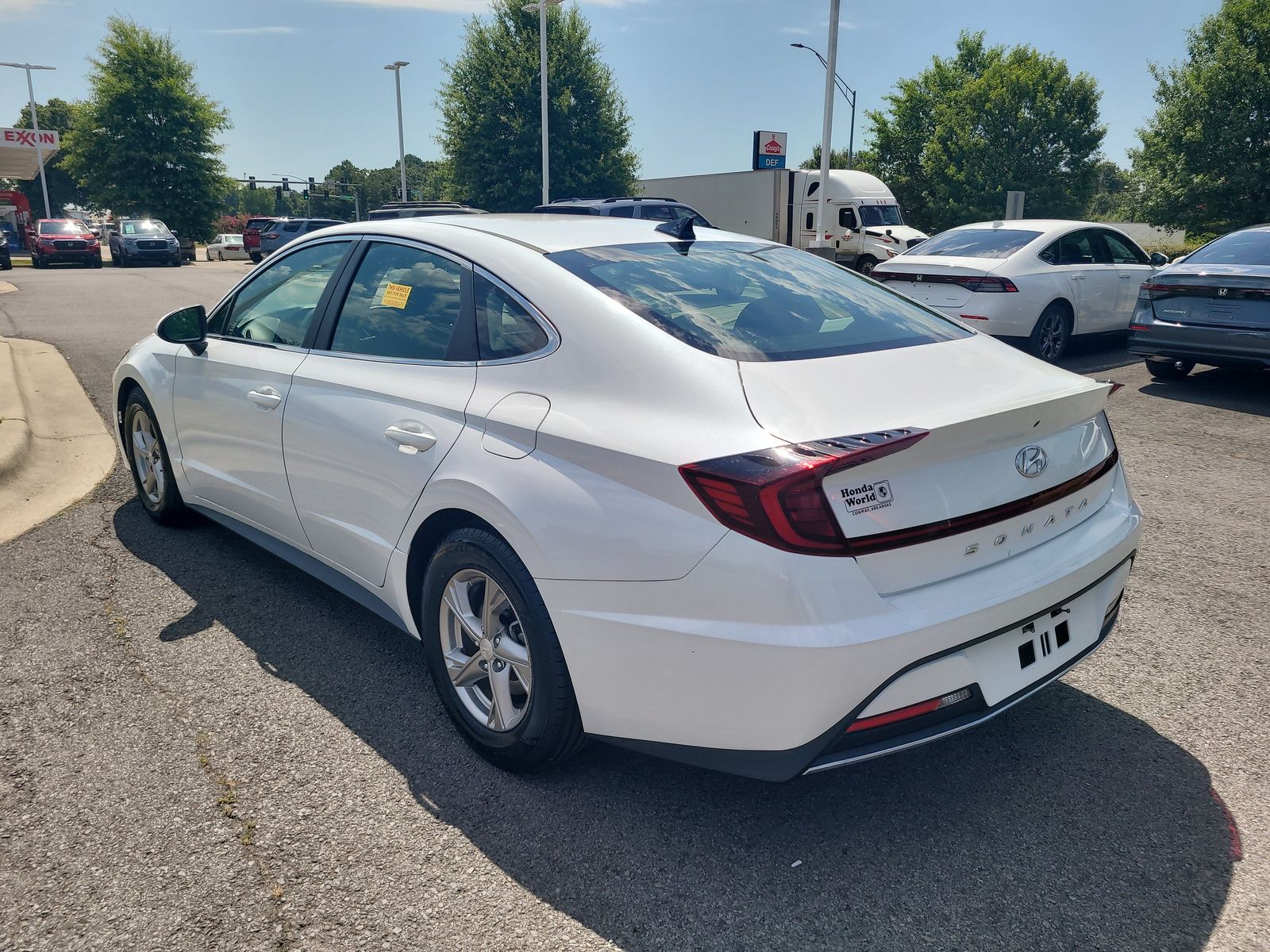 View vehicle photo 4