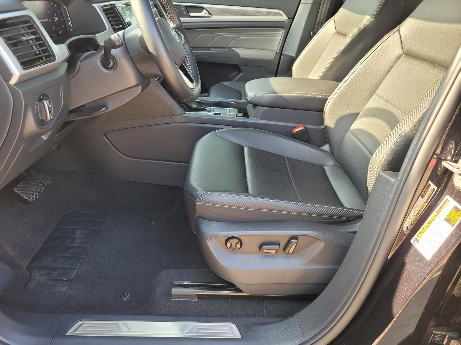 used 2023 Volkswagen Atlas Cross Sport car, priced at $28,000