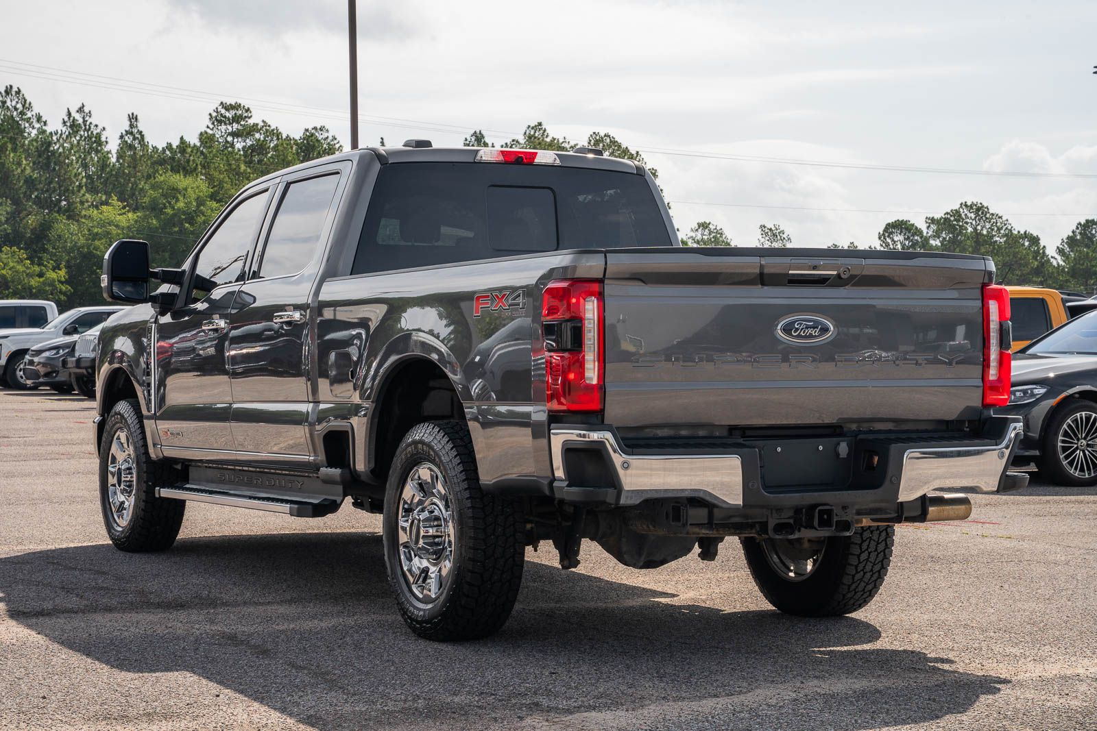 Used 2024 Ford F-250SD Truck