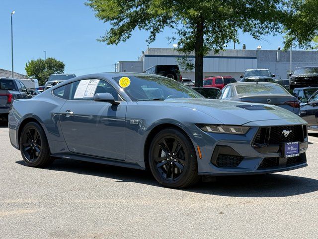2025 Ford Mustang GT Fastback's photo