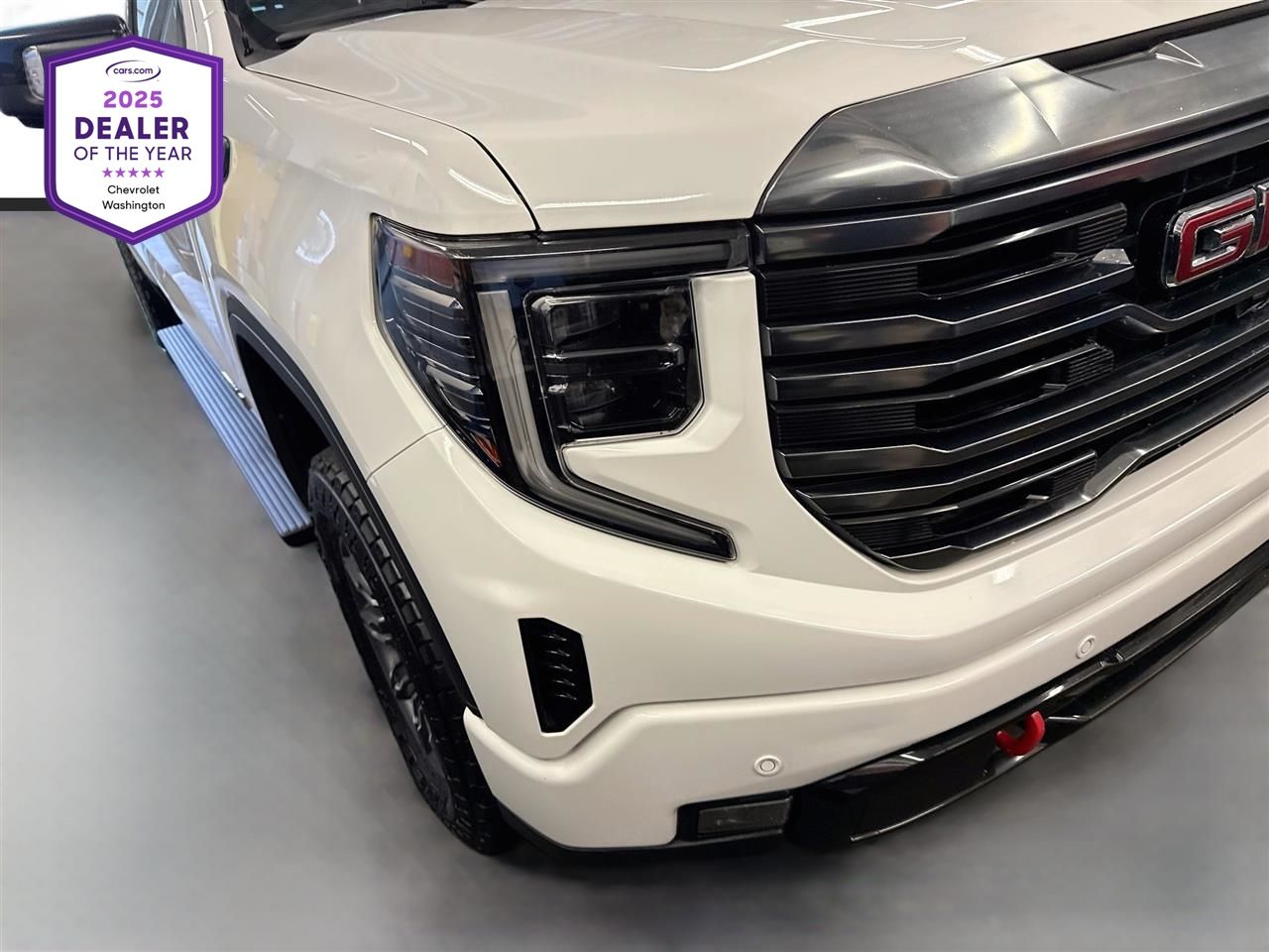 Summit White 2024 GMC Sierra 1500 Pickup Truck Four-Wheel Drive Automatic