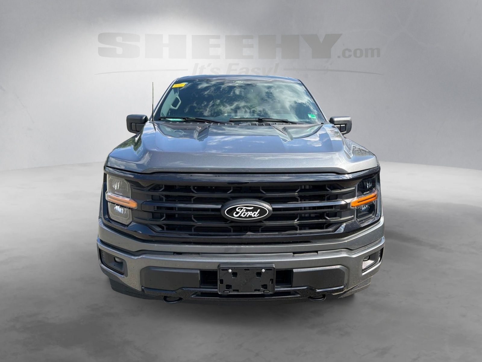 Used 2025 Carbonized Gray Metallic Ford XLT image 17