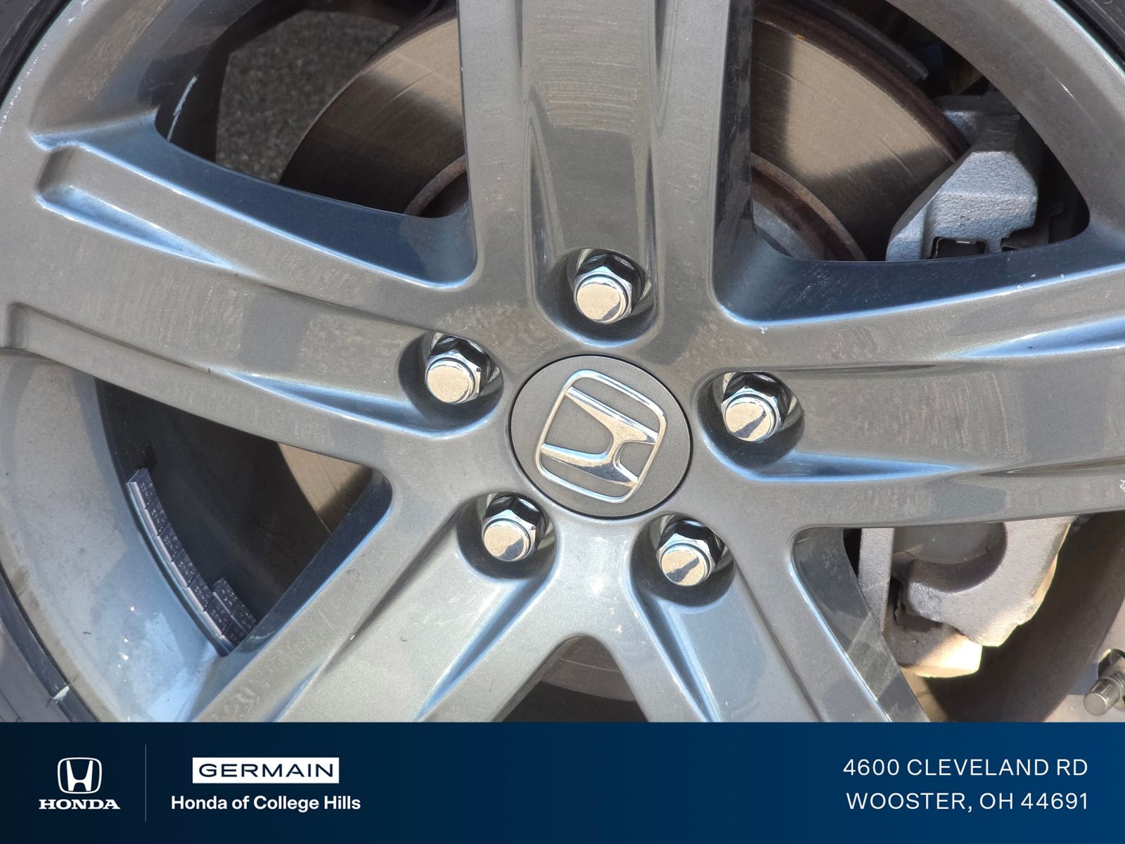 Used 2023 Red Honda RTL-E image 11